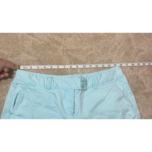 Vineyard Vines Blue Khaki shorts 10 - Picture 6 of 8